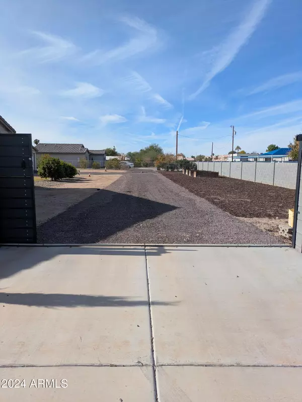 16244 N 21 Street, Phoenix, AZ 85022