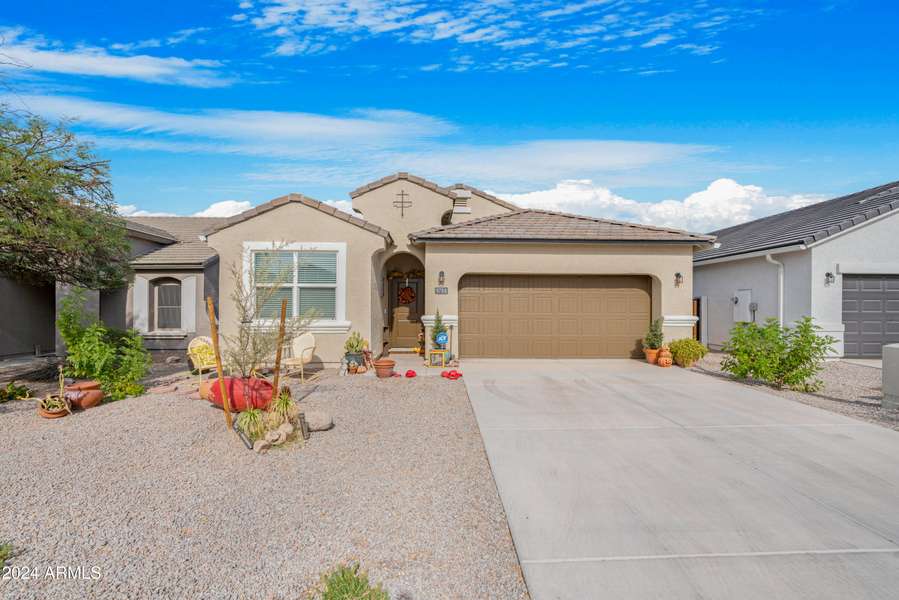 9788 E HAY LOFT Drive, Florence, AZ 85132