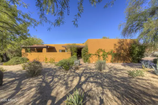 Carefree, AZ 85377,1718 E STAGHORN Lane