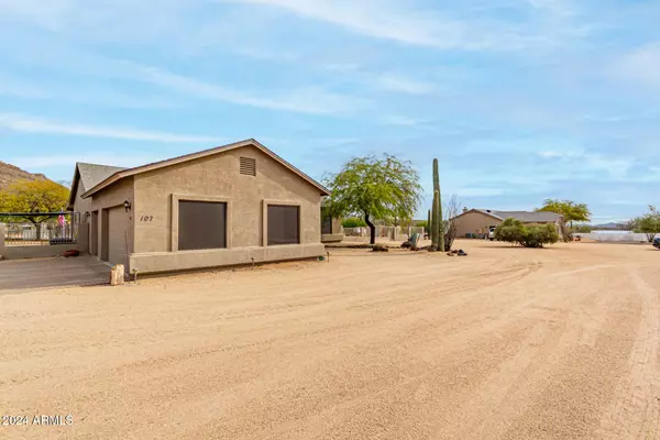 New River, AZ 85087,107 W SEARS KAY RANCH Road