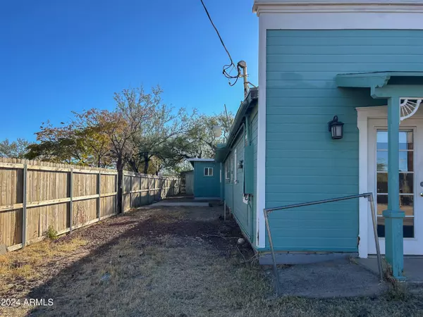 Tombstone, AZ 85638,48 N 3RD Street