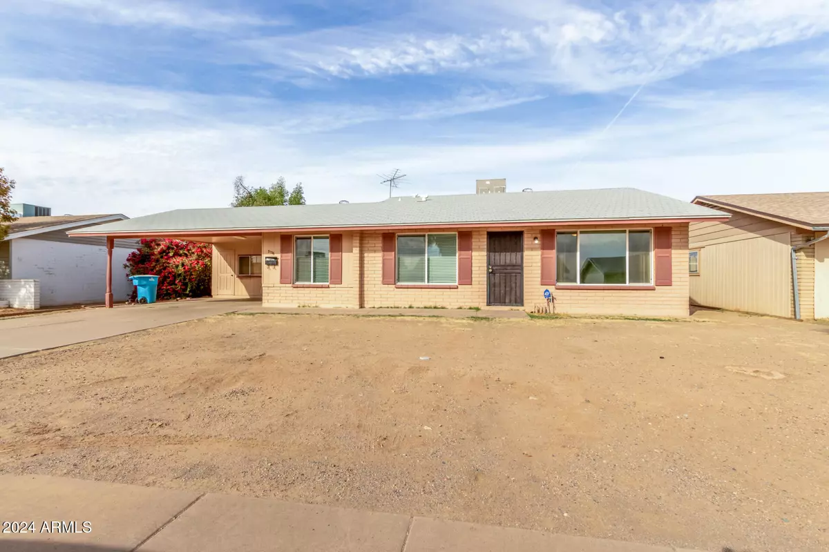 Phoenix, AZ 85051,3156 W DIANA Avenue