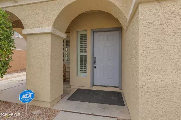 Chandler, AZ 85249,841 E RUNAWAY BAY Place