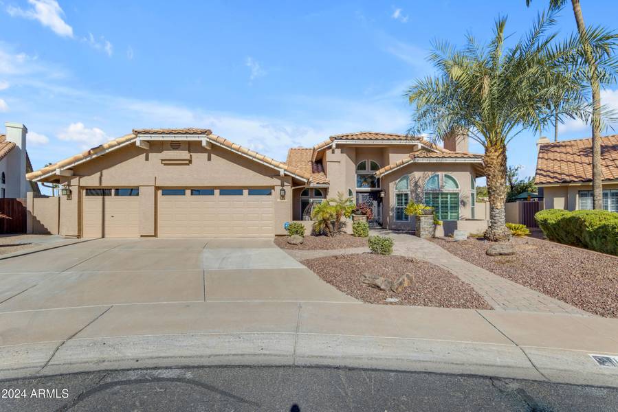 1002 S PRESIDIO Drive, Gilbert, AZ 85233