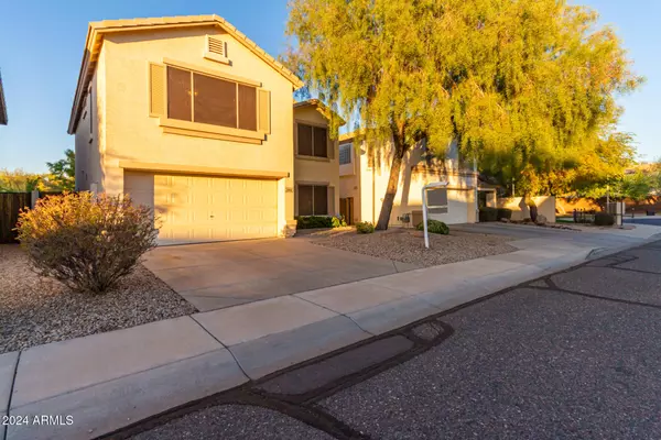 Phoenix, AZ 85085,2406 W RUNNING DEER Trail