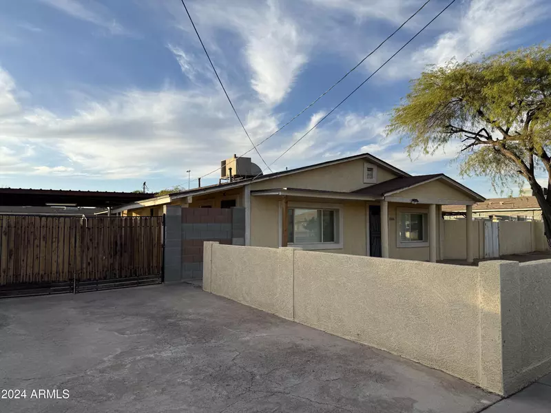 1106 S 4TH Street, Avondale, AZ 85323