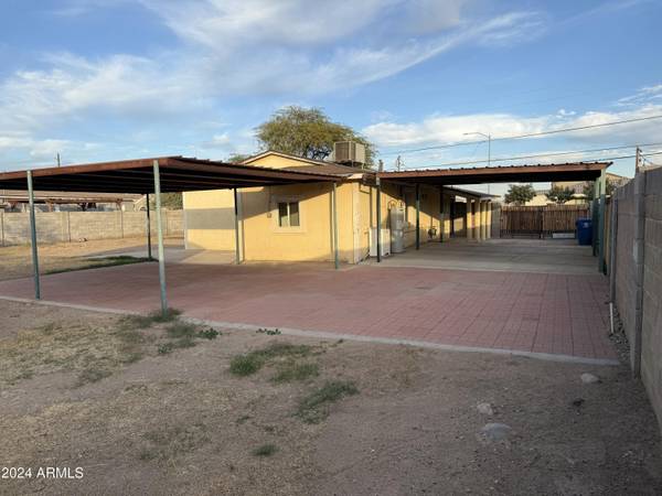 Avondale, AZ 85323,1106 S 4TH Street