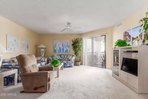 Peoria, AZ 85381,9151 W GREENWAY Road #205