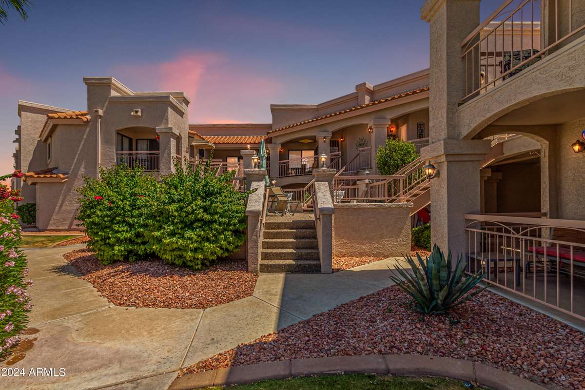 Peoria, AZ 85381,9151 W GREENWAY Road #205