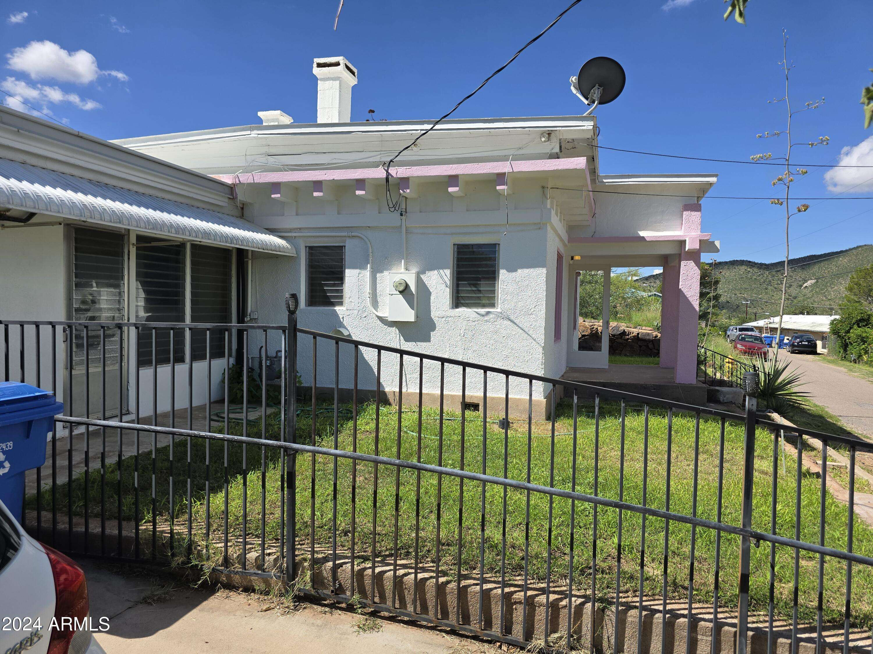 Bisbee, AZ 85603,8 NAVAJO Trail
