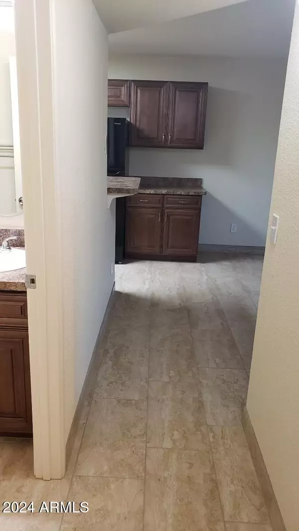 Apache Junction, AZ 85119,473 E KACHINA Avenue #1