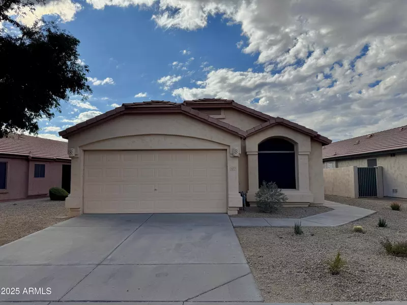 21832 N 48th Place, Phoenix, AZ 85054