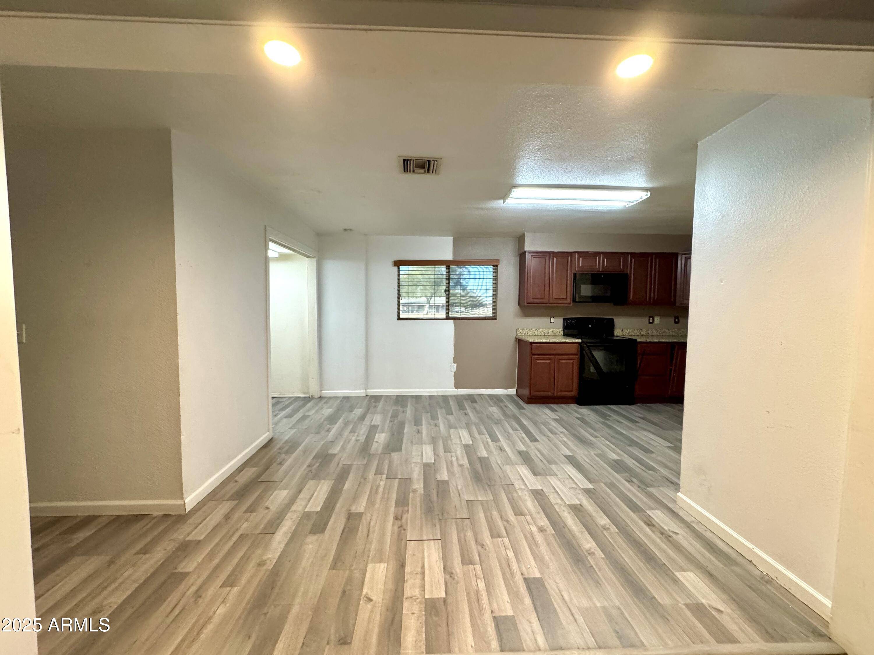 Tolleson, AZ 85353,10115 W SOUTHERN Avenue