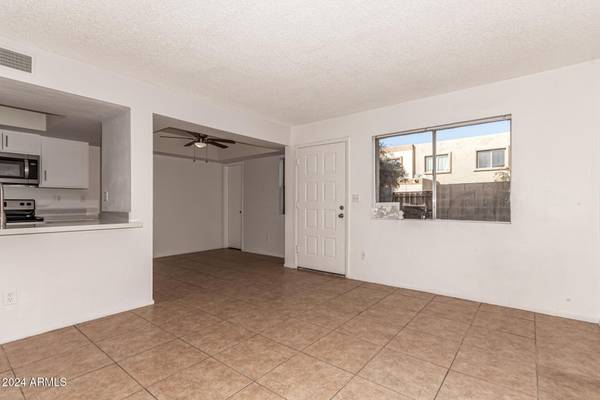 Phoenix, AZ 85040,4428 E WOOD Street #595