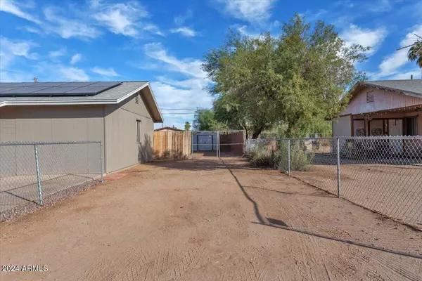 Casa Grande, AZ 85122,13865 W NOBLE Circle