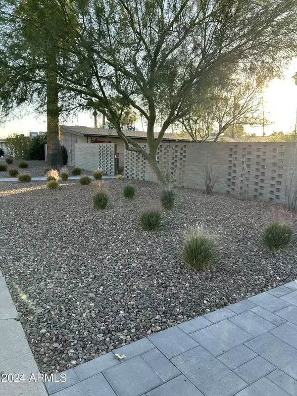 Scottsdale, AZ 85251,3332 N 66th Place #2