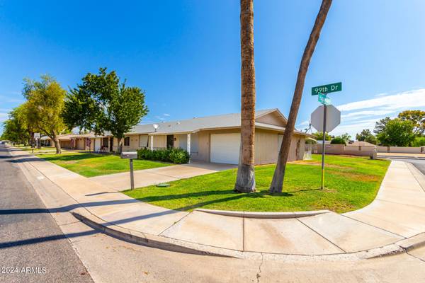 18001 N 99TH Drive, Sun City, AZ 85373