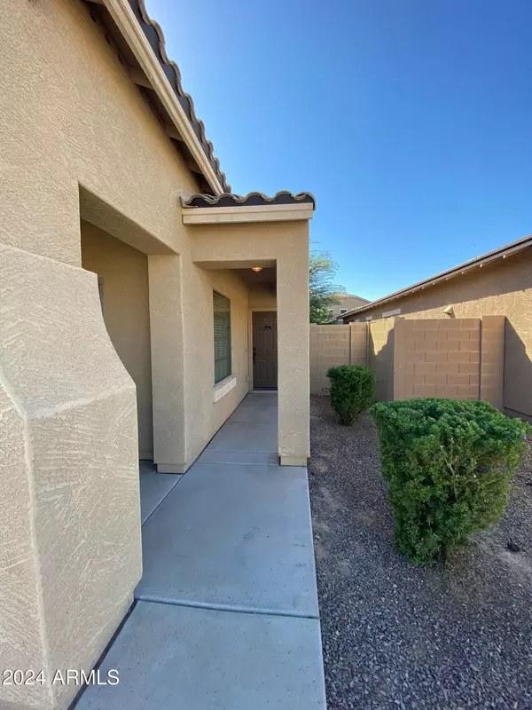 San Tan Valley, AZ 85144,1739 W CORRIENTE Drive