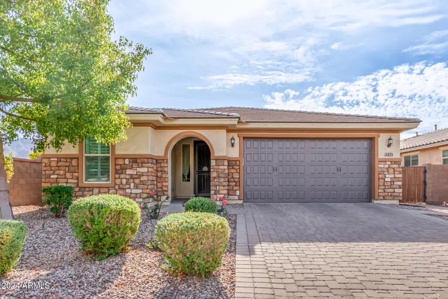 2471 E HAZELTINE Way, Gilbert, AZ 85298