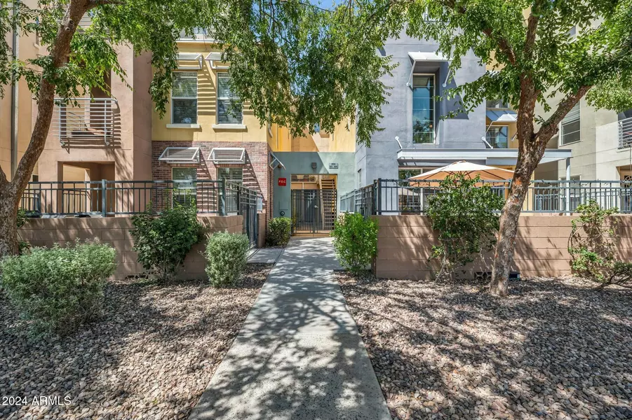 706 E WASHINGTON Street #124, Phoenix, AZ 85034