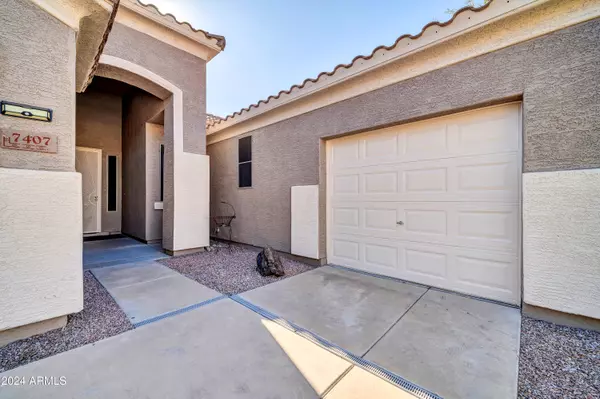 Peoria, AZ 85383,7407 W TETHER Trail