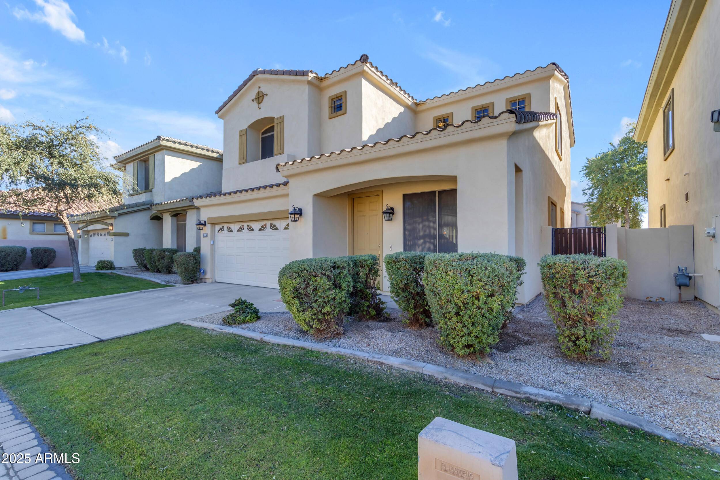 Chandler, AZ 85248,2067 W PERIWINKLE Way