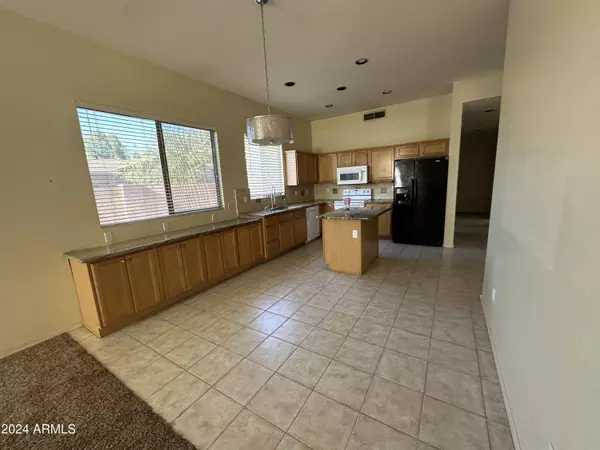 Chandler, AZ 85224,1653 W MORELOS Street