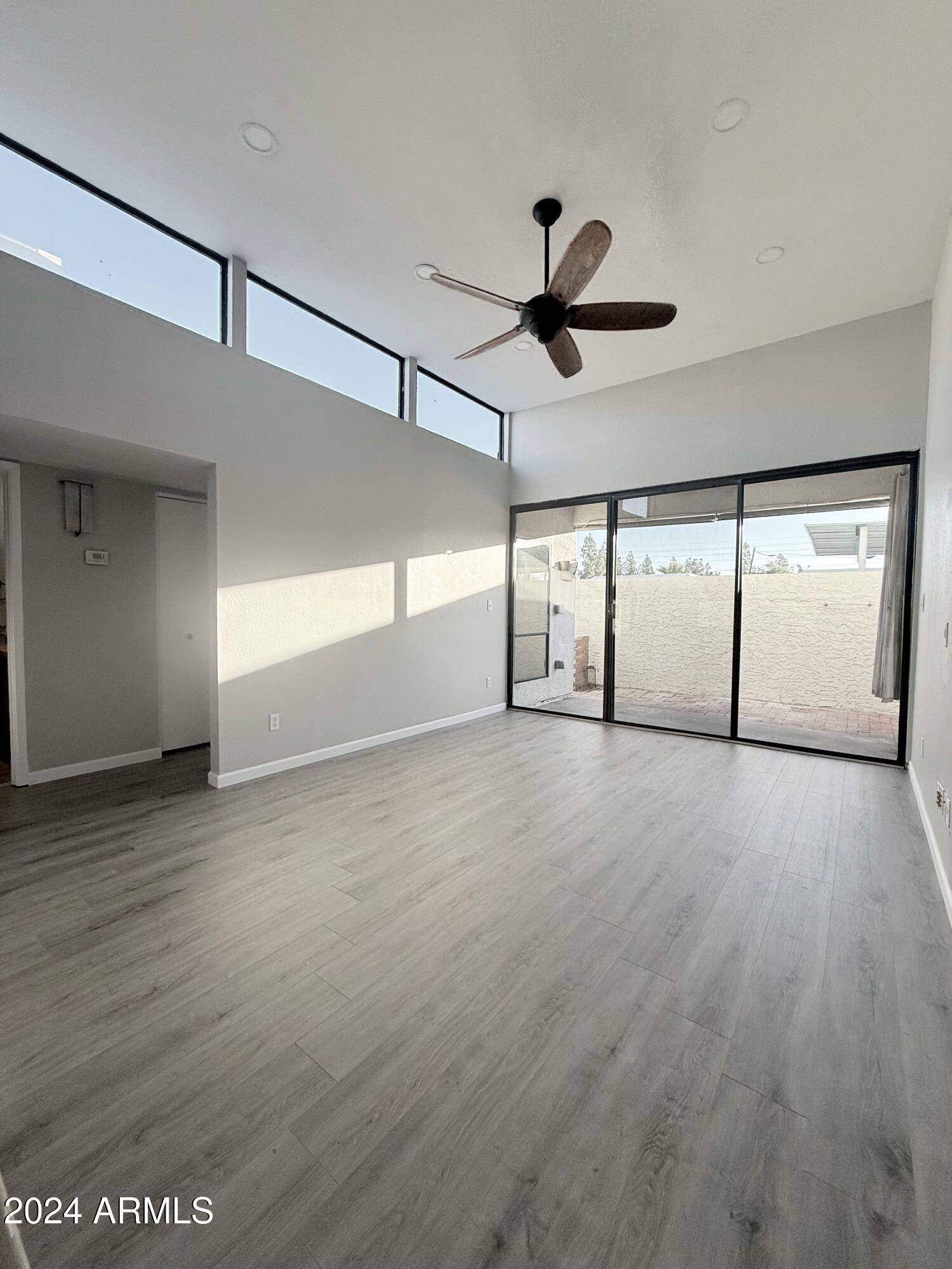 Phoenix, AZ 85032,16041 N 31ST Street #16