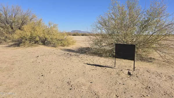 Tonopah, AZ 85354,93 N 519th Avenue #3