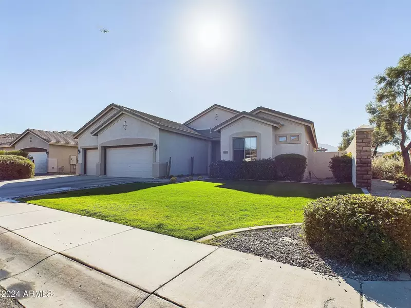 3917 E DUBOIS Avenue, Gilbert, AZ 85298