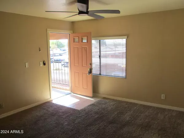 Tempe, AZ 85281,330 S BECK Avenue #213