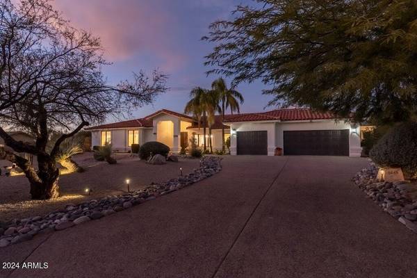 Scottsdale, AZ 85255,8618 E SANTA CATALINA Drive