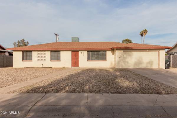 Phoenix, AZ 85031,4822 W PINCHOT Avenue