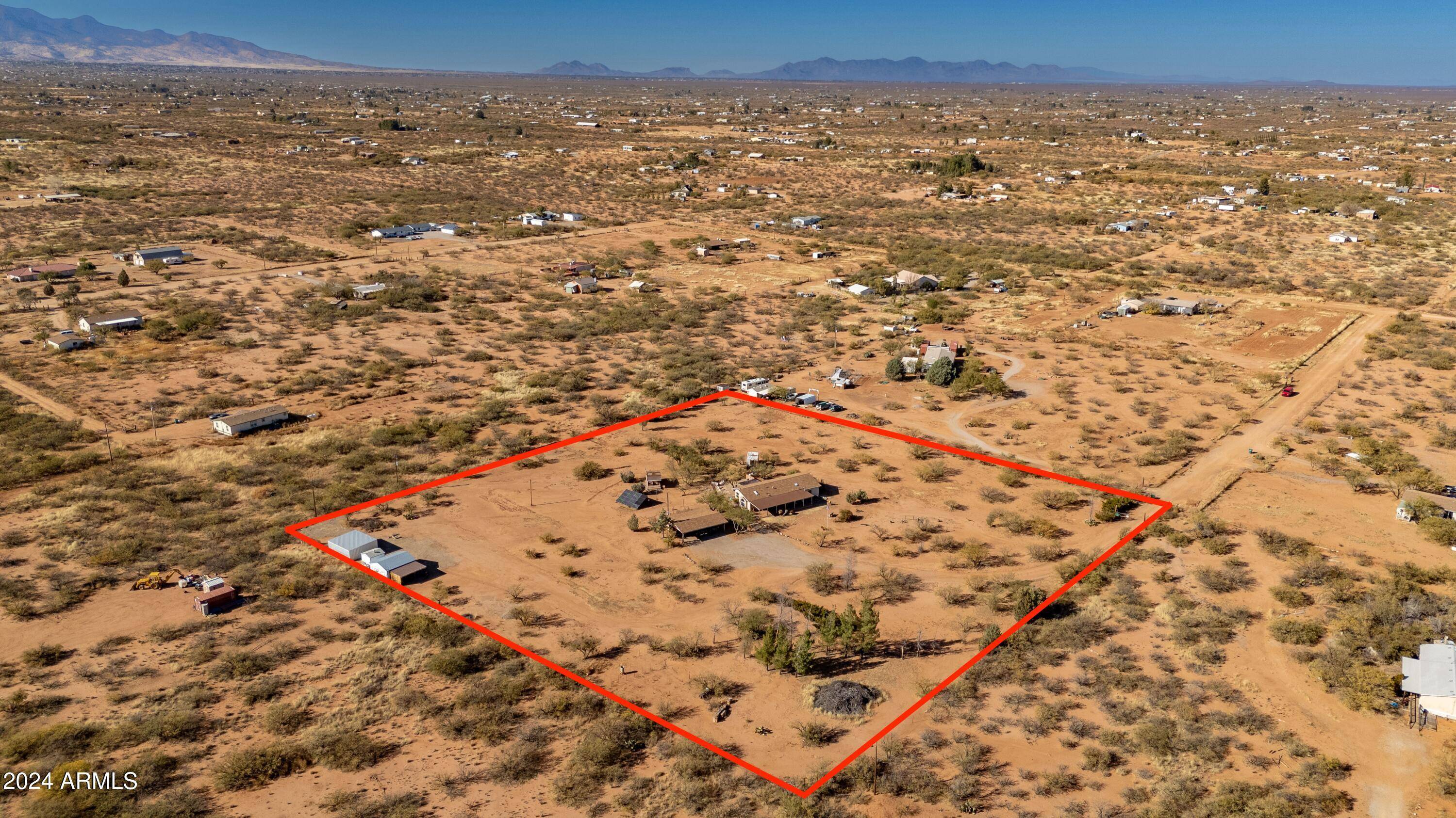 Hereford, AZ 85615,6944 S Appaloosa Place