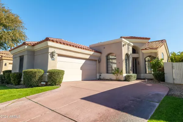 Scottsdale, AZ 85260,8253 E CORTEZ Drive