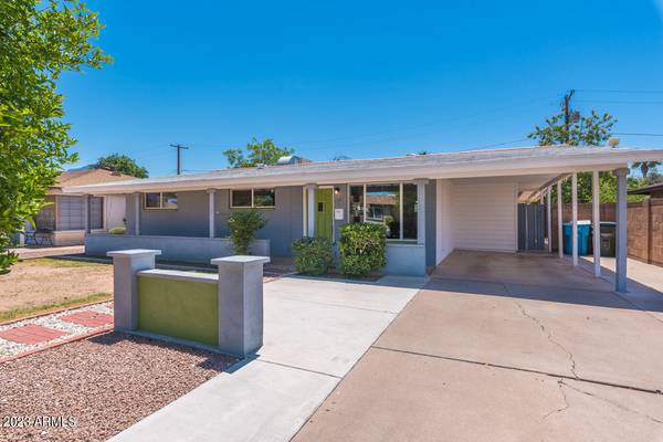 Phoenix, AZ 85013,1301 W HIGHLAND Avenue