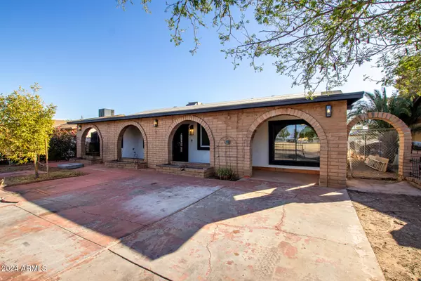 3817 W GROVE Street,  Phoenix,  AZ 85041