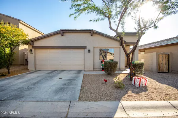 1897 W STAGECOACH Street, Apache Junction, AZ 85120