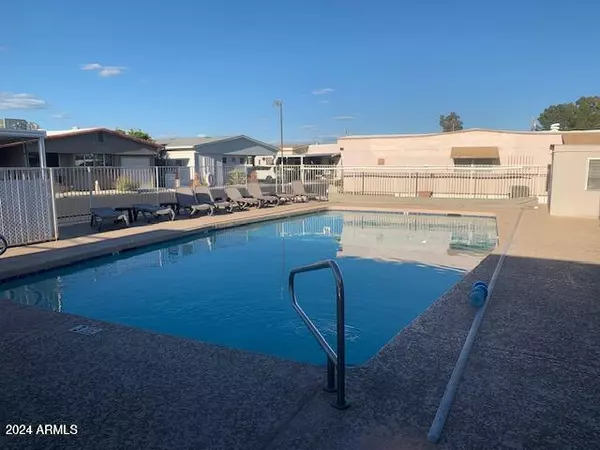 Mesa, AZ 85213,2528 E MCKELLIPS Road #131