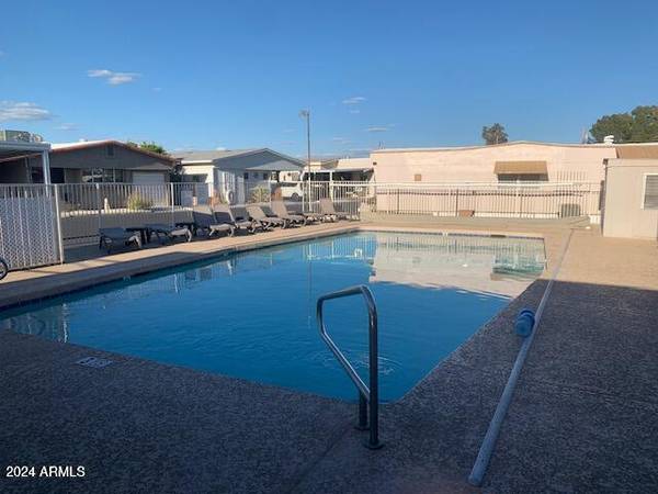 Mesa, AZ 85213,2528 E MCKELLIPS Road #131