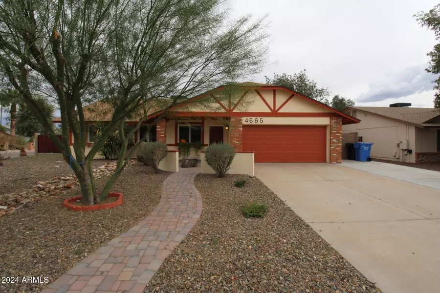 4665 E Aire Libre Avenue, Phoenix, AZ 85032