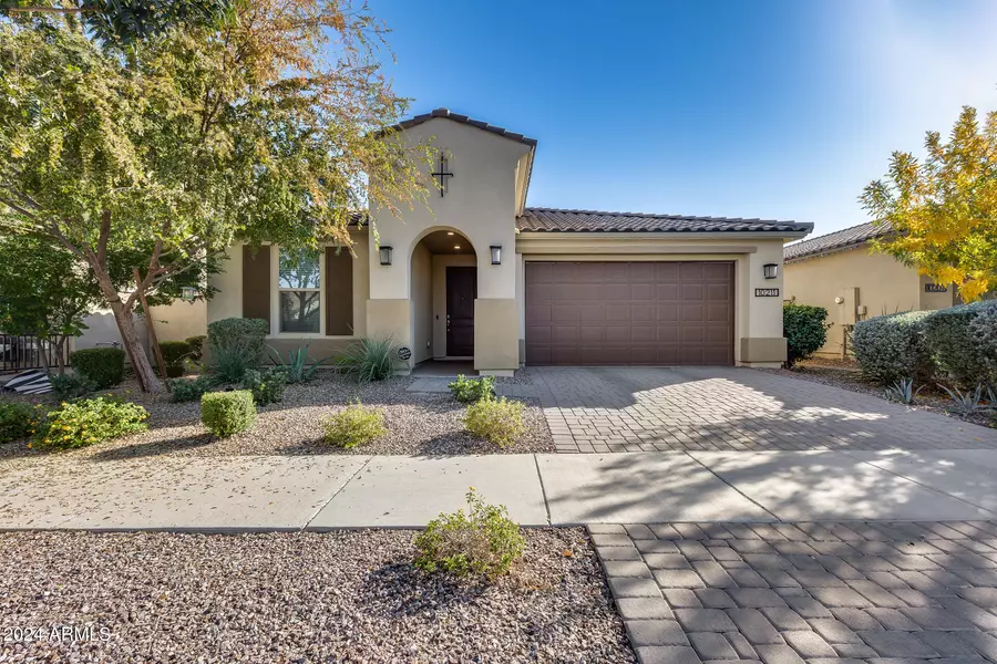 10211 E WAVELENGTH Avenue, Mesa, AZ 85212