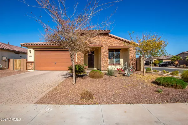 18362 W ILLINI Street, Goodyear, AZ 85338