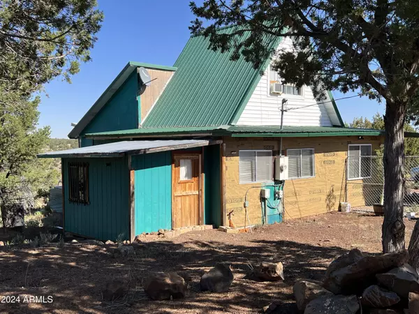 Vernon, AZ 85940,2244 N View Drive