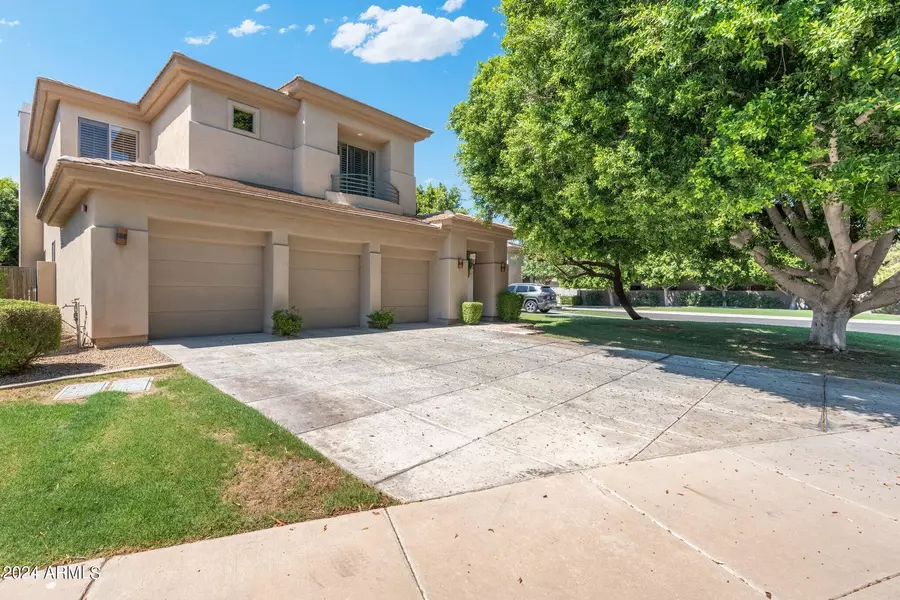 7471 E SUNNYVALE Drive, Scottsdale, AZ 85258