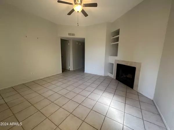 Chandler, AZ 85224,1126 W ELLIOT Road #1022