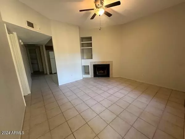 Chandler, AZ 85224,1126 W ELLIOT Road #1022