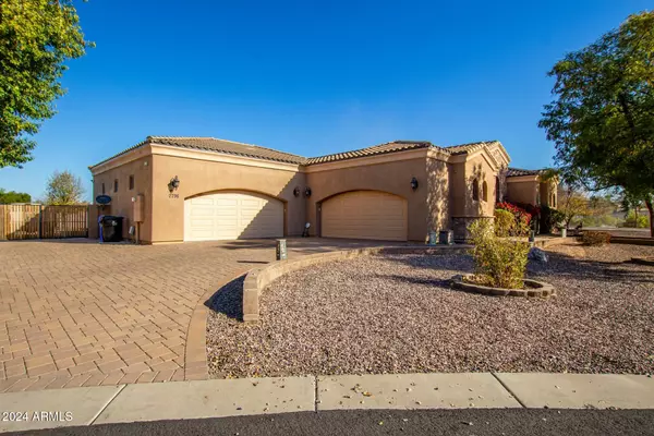 Gilbert, AZ 85298,2796 E MEADOWVIEW Court