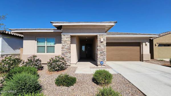 2874 E MAGDALENA Drive, San Tan Valley, AZ 85143