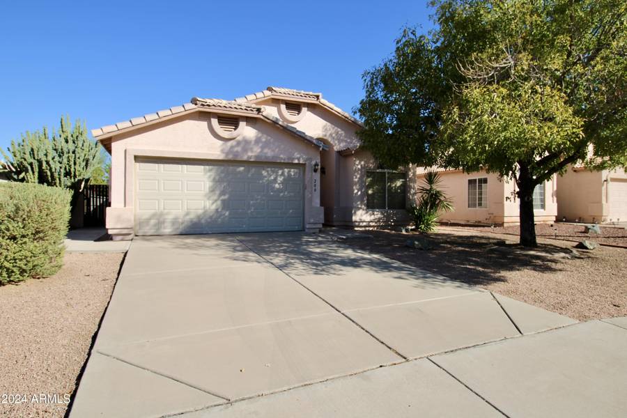 208 W JASPER Drive, Gilbert, AZ 85233